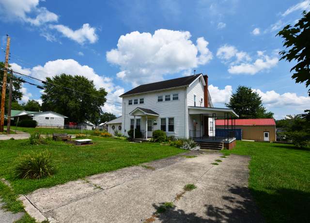 Property at 206 5th Street St, Ravenna, KY 40472, 4 beds, 2 baths