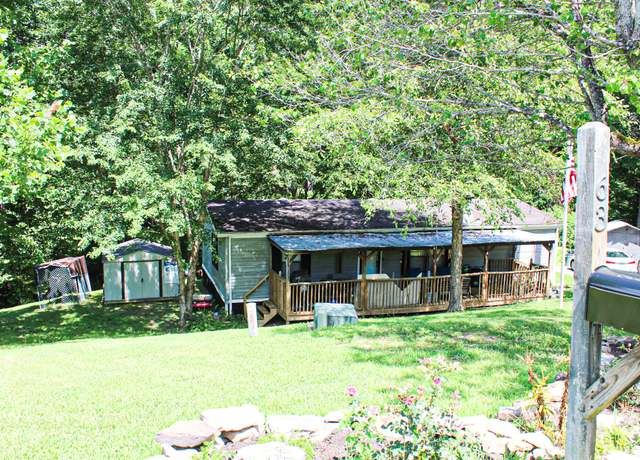 Property at 63 Timberland Ln, Corbin, KY 40701, 3 beds, 2 baths