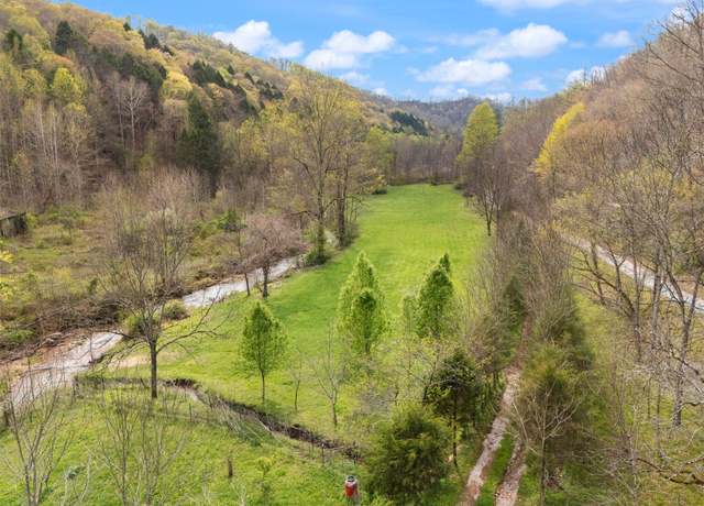 Property at 750 Gilbert's Creek Rd, Big Creek, KY 40914