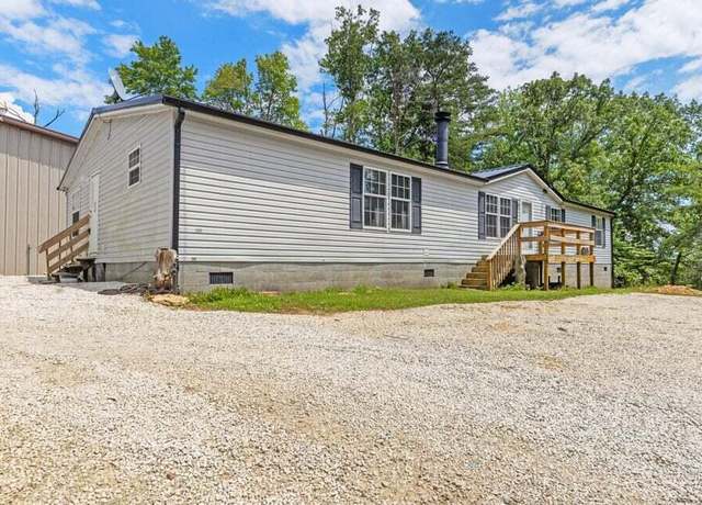 Property at 4743 Shoemaker Ridge Rd, Zoe, KY 41397, 5 beds, 3 baths