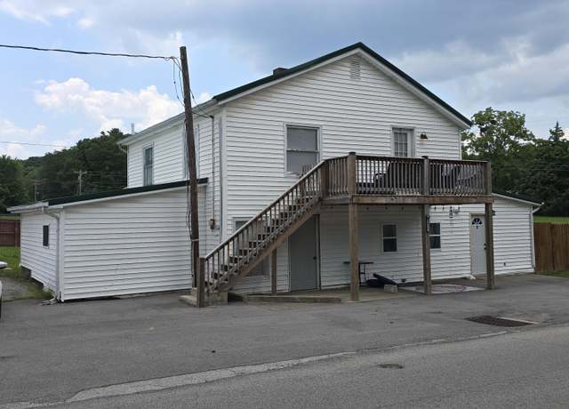 Property at 2471 Scaffold Cane Rd, Berea, KY 40403, 5 beds, 3 baths