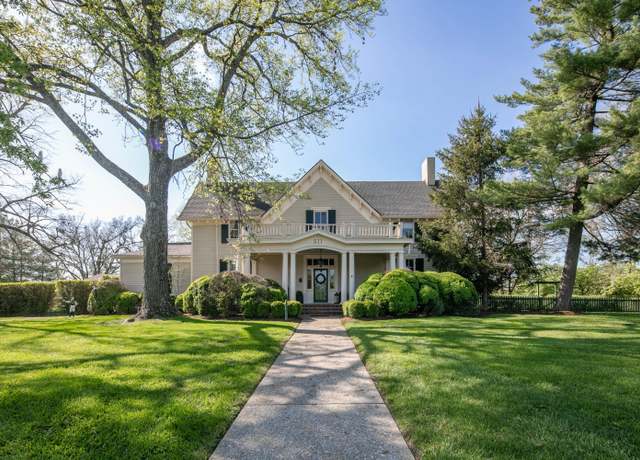 Property at 511 Boone Ave, Winchester, KY 40391, 4 beds, 4.5 baths