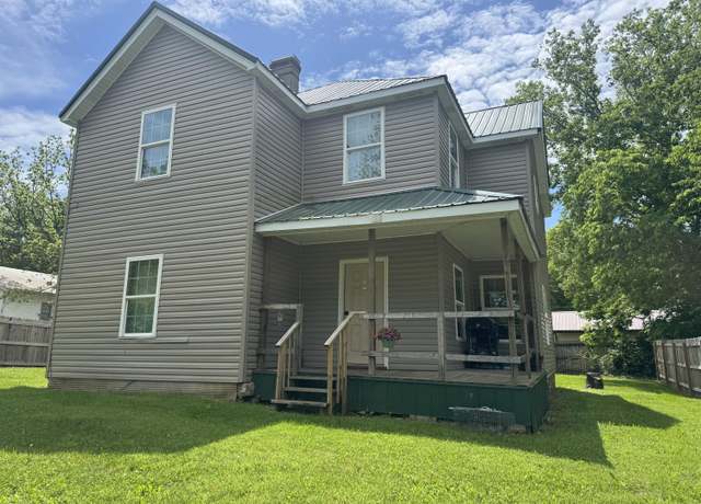 Property at 104 First St, Cynthiana, KY 41031, 4 beds, 2 baths
