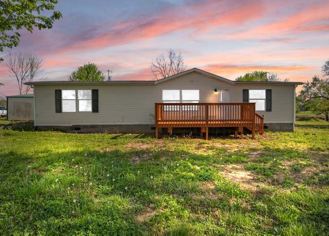 Property at 119 Chinn Ln, Harrodsburg, KY 40330, 3 beds, 2 baths
