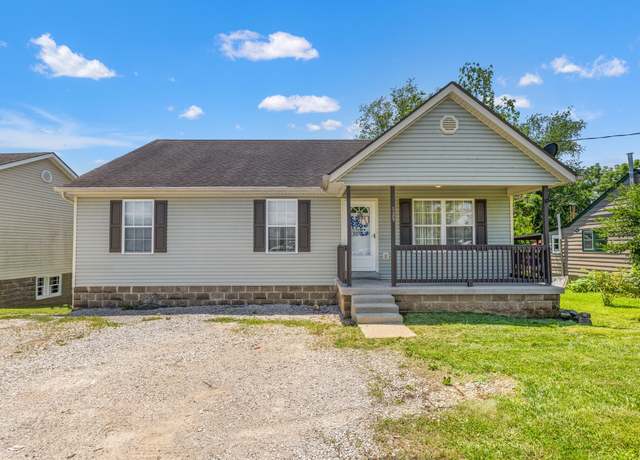 Property at 129 Glory St, Irvine, KY 40336, 3 beds, 2 baths