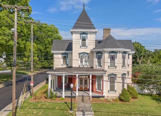 Property at 306 North Hamilton St, Georgetown, KY 40324, 3 beds, 2.5 baths