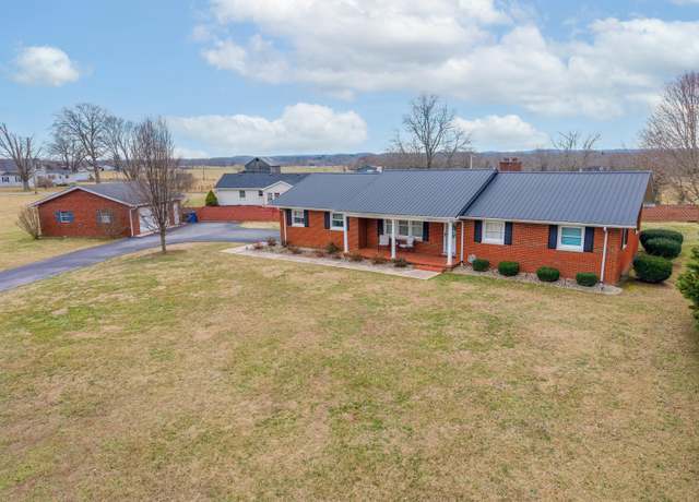 Property at 6141 West Highway 80, Nancy, KY 42544, 3 beds, 1.5 baths