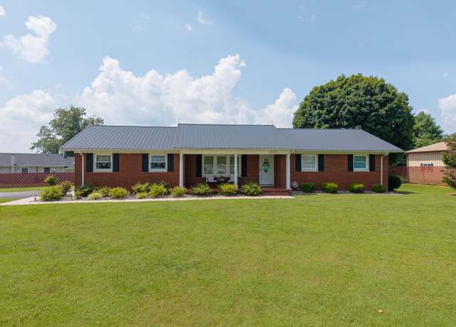 Property at 6141 West Highway 80, Nancy, KY 42544, 3 beds, 1.5 baths