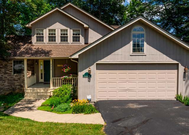 Property at 771 Cliffside Dr, Russell Springs, KY 42642, 4 beds, 2.5 baths