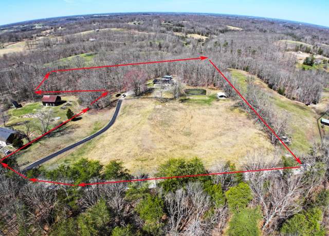 Property at 3490 New Fox Rd, Irvine, KY 40336, 4 beds, 2.5 baths