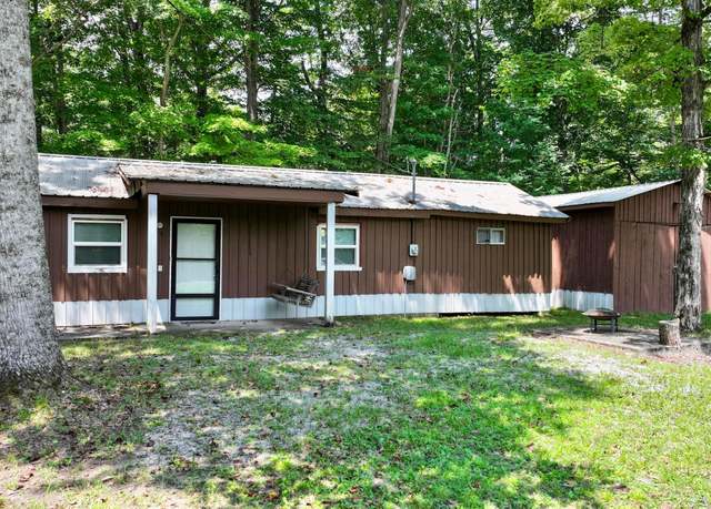 Property at 6856 Cave Springs Rd, Nancy, KY 42544, 2 beds, 1 bath