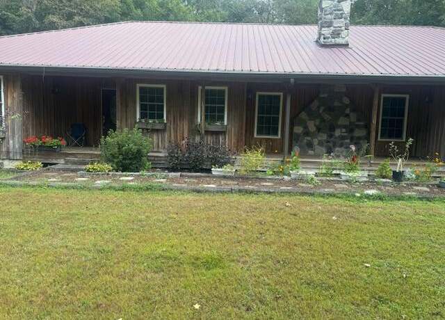 Property at 2520 MT Carmel Rd, Columbia, KY 42728, 2 beds, 2 baths