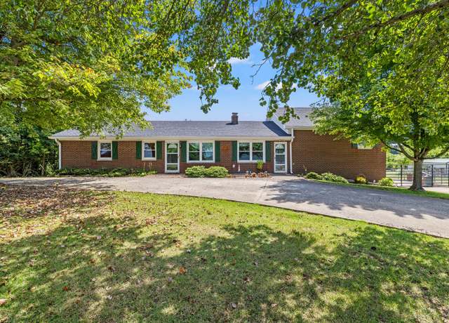 Property at 241 Cottonwood St, Harrodsburg, KY 40330, 4 beds, 2 baths