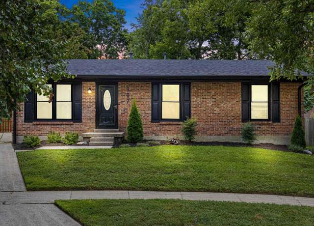 Property at 907 Jairus Dr, Lexington, KY 40515, 3 beds, 2 baths