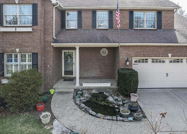 Property at 3312 Higgens Ct, Lexington, KY 40513, 5 beds, 3.5 baths