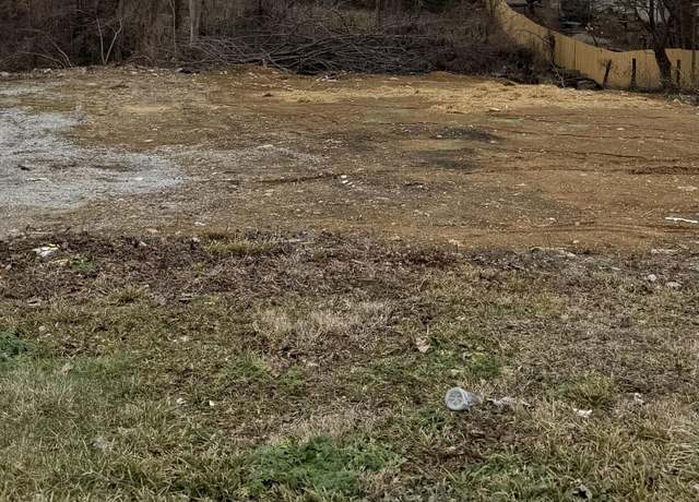 Property at 115 North Queen St, Mt Sterling, KY 40353