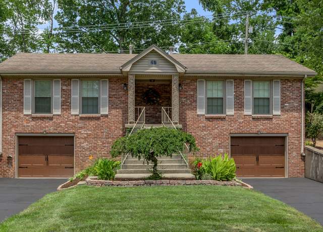 Property at 267 Argonne Cir, Lexington, KY 40517, 4 beds, 4 baths