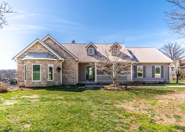 Property at 1794 Hunter Dr, Lancaster, KY 40444, 4 beds, 3 baths