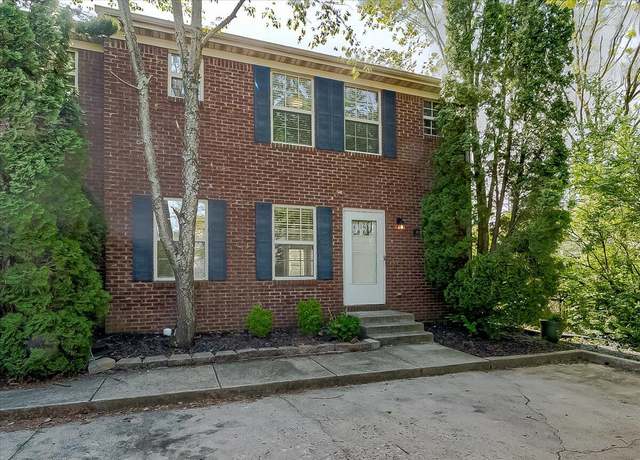 Property at 3825 Lady Di Ln, Lexington, KY 40517, 3 beds, 2.5 baths