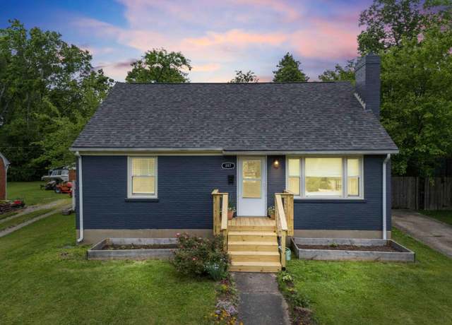 Property at 897 Della Dr, Lexington, KY 40504, 3 beds, 1 bath