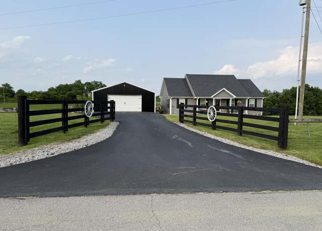 Property at 541 Oakland Ln, Harrodsburg, KY 40330, 3 beds, 2 baths