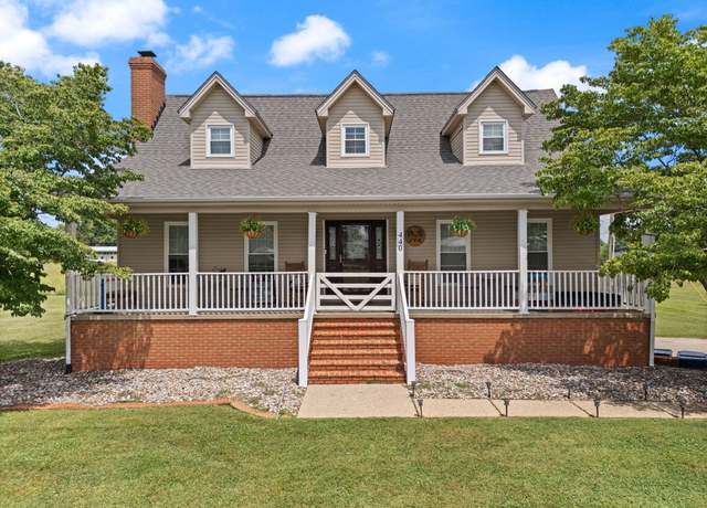 Property at 440 Hughes Ln, Somerset, KY 42501, 3 beds, 2.5 baths