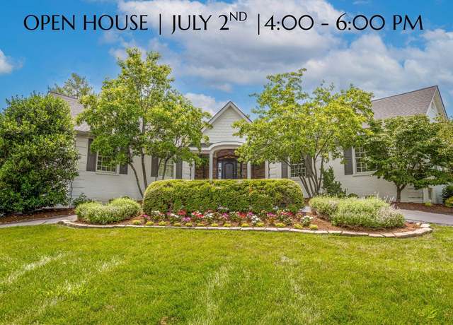Property at 649 Lakeshore Dr, Lexington, KY 40502, 5 beds, 3.5 baths