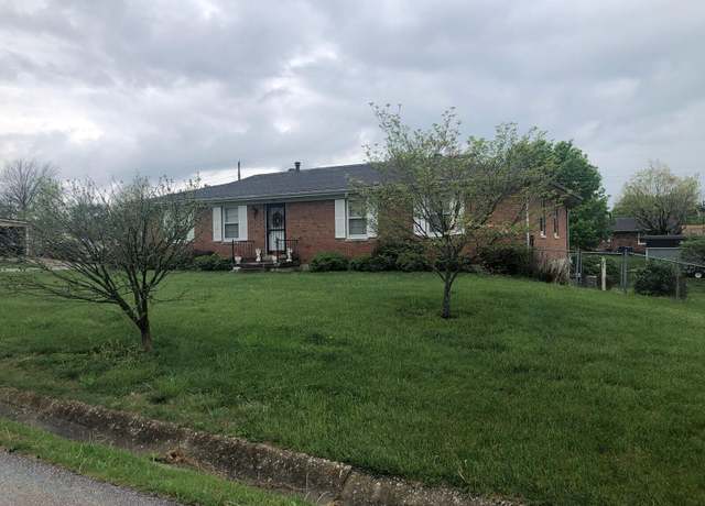 Property at 98 Lois St, Lawrenceburg, KY 40342, 3 beds, 2.5 baths