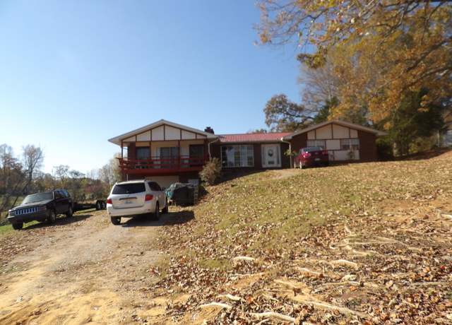 Property at 665 Highway 2393 Hwy, Monticello, KY 42633, 3 beds, 3 baths