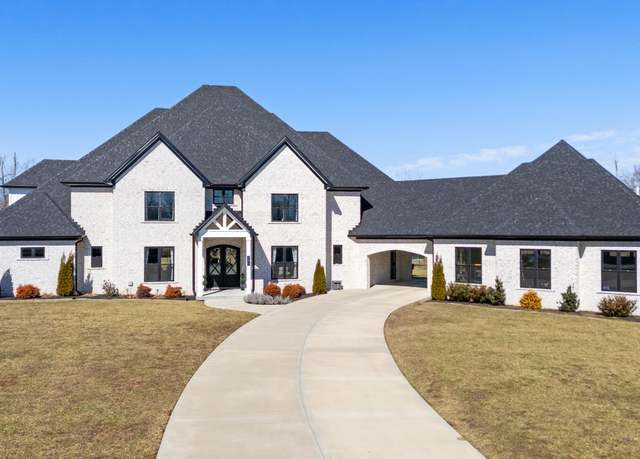 Property at 240 Walden Way, Nicholasville, KY 40356, 7 beds, 6 baths