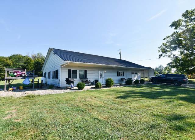 Property at 410 Murphy Ln, Flemingsburg, KY 41041, 3 beds, 2 baths