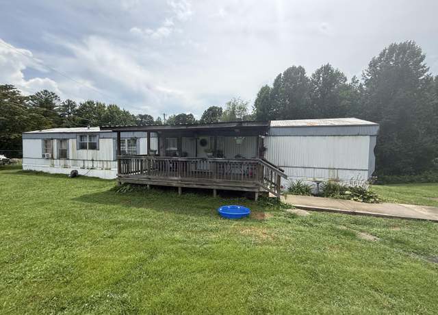 Property at 157 Ravenwood Dr, London, KY 40741, 3 beds, 2 baths