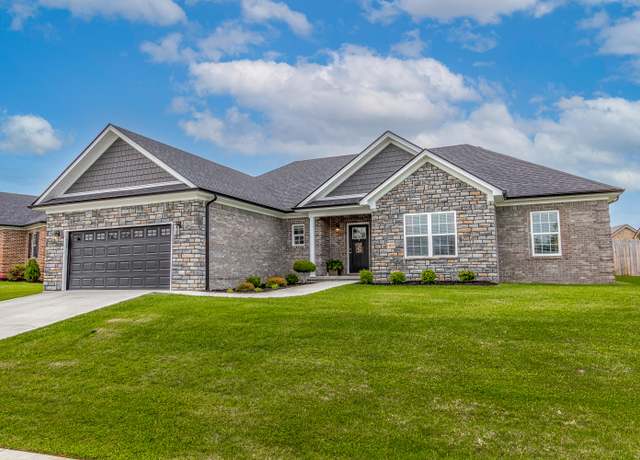Property at 1035 Vineyard Way, Berea, KY 40403, 4 beds, 2 baths