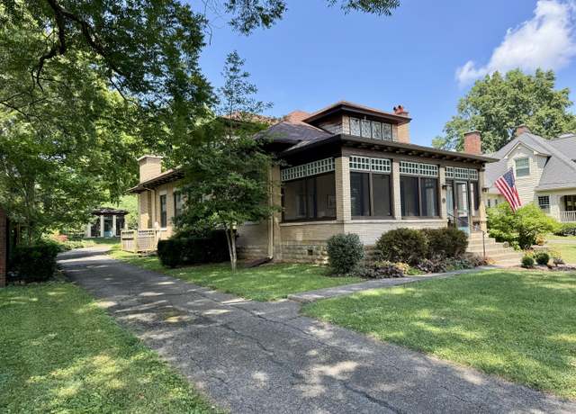 Property at 333 Maple Ave, Danville, KY 40422, 3 beds, 2.5 baths