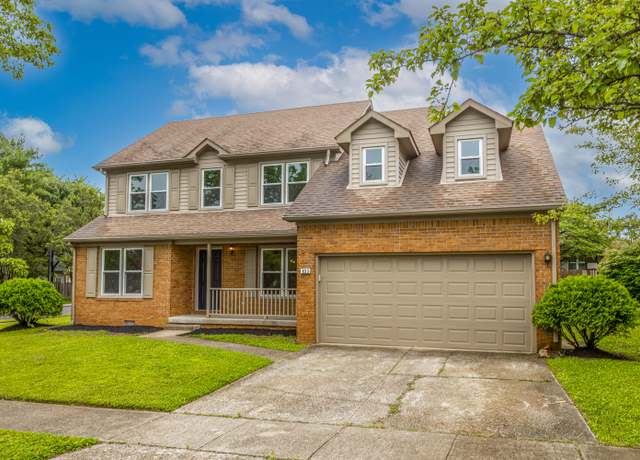 Property at 833 Palomino Ln, Lexington, KY 40503, 4 beds, 2.5 baths