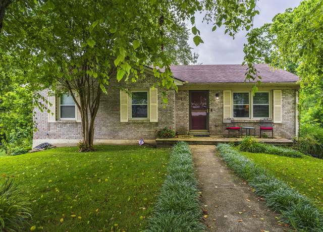 Property at 1300 Personality Ct, Lexington, KY 40517, 3 beds, 2 baths