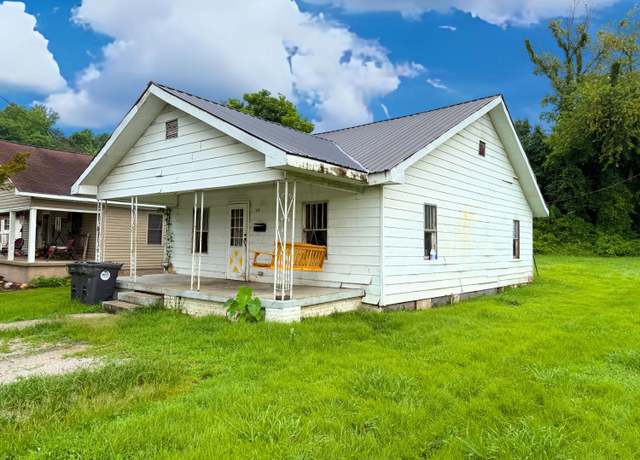 Property at 314 W 16th St, Corbin, KY 40701, 2 beds, 1 bath