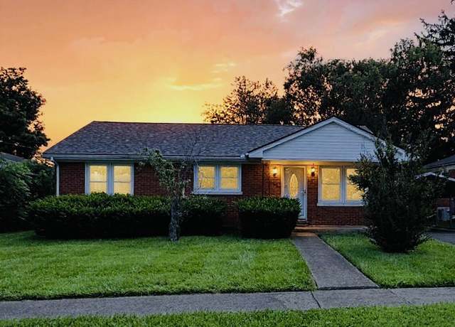 Property at 137 Emerson Dr, Versailles, KY 40383, 3 beds, 1 bath