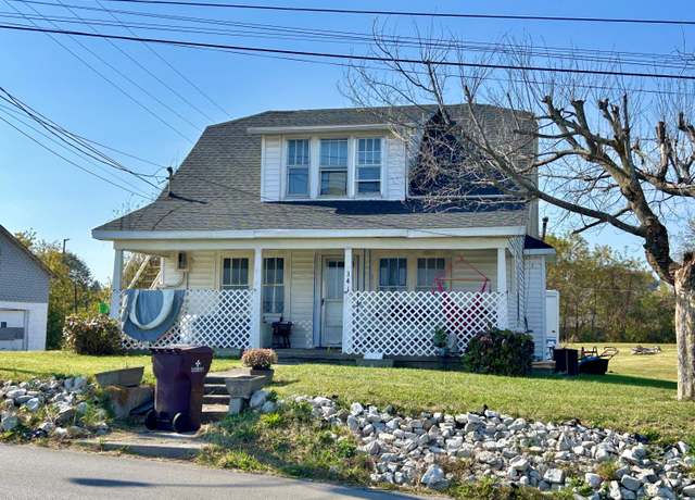 Property at 341 Langdon St, Somerset, KY 42503, 3 beds, 2 baths