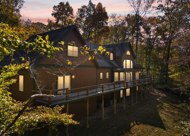 Property at 270 Wondering Woods Dr, Somerset, KY 42503, 6 beds, 5.5 baths