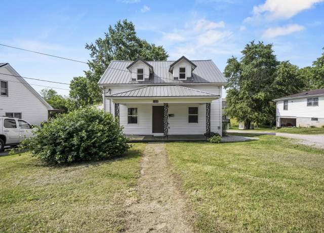Property at 460 Spring St, Mt Sterling, KY 40353, 3 beds, 2 baths