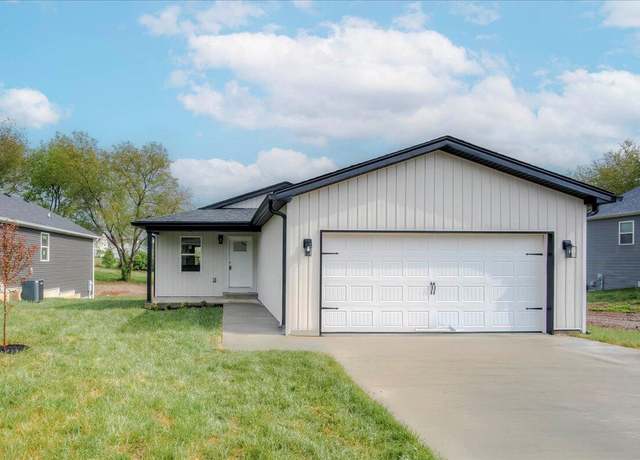 Property at 118 Bobby Jones Blvd, Frankfort, KY 40601, 3 beds, 2 baths