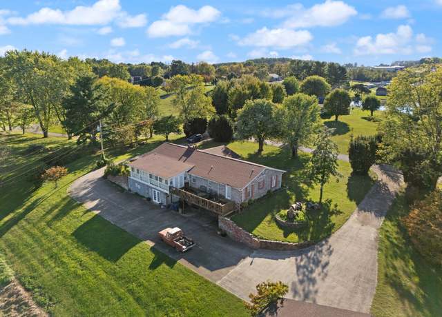 Property at 3604 Debra Dr, Somerset, KY 42503, 4 beds, 3 baths