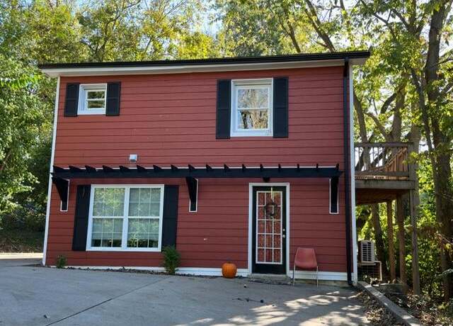 Property at 145 1&2 Parrish Ave, Richmond, KY 40475, 2 beds, 2 baths
