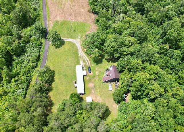 Property at 1496 Conrad Cemetary Rd, Somerset, KY 42503, 3 beds, 2 baths