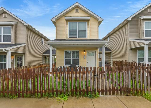 Property at 186 Perry Dr, Nicholasville, KY 40356, 2 beds, 1.5 baths