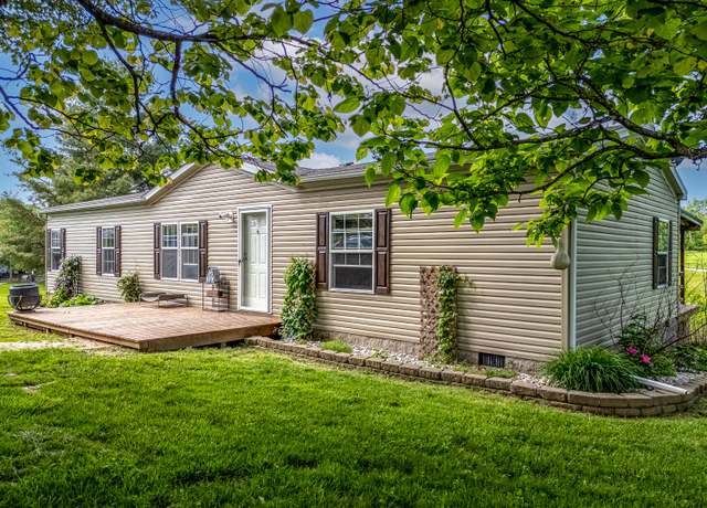 Property at 3311 Ccc Trl, Morehead, KY 40351, 3 beds, 2 baths