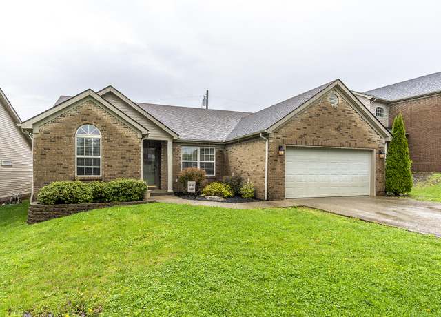 Property at 401 Southpoint Dr, Lexington, KY 40515, 3 beds, 2 baths