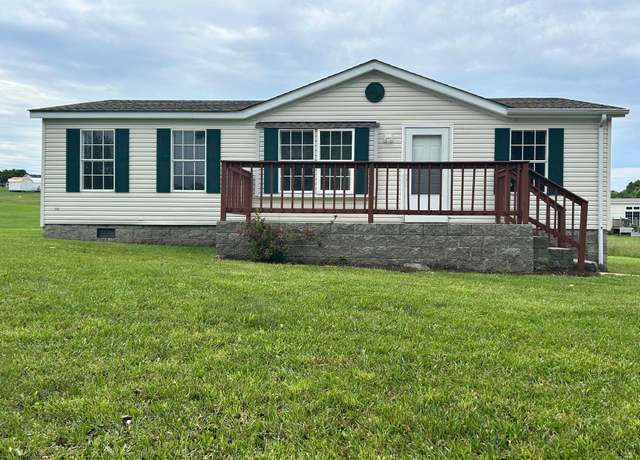 Property at 105 North Hart Rd, Somerset, KY 42503, 3 beds, 2 baths