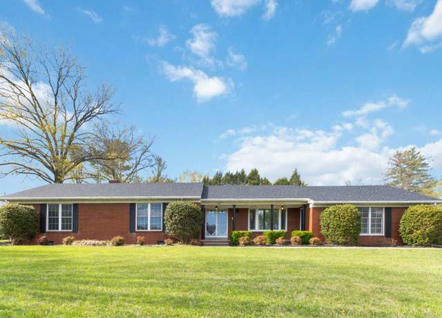 Property at 107 Green Hill Park Dr, Somerset, KY 42501, 3 beds, 2 baths
